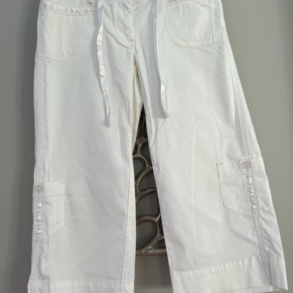 WHBM Bright White Low Rise Capris Crop Pants Sz 4 - Picture 6 of 10